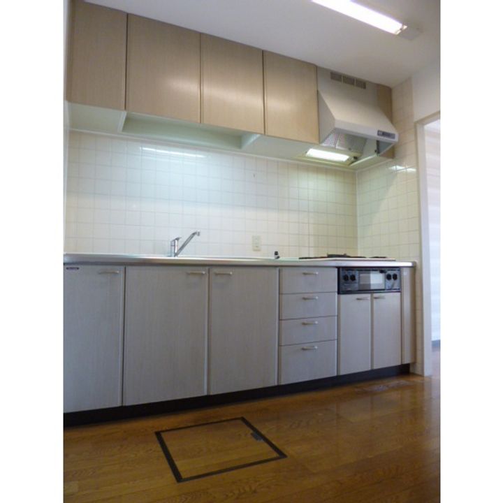 メルヴェーユ上永谷のキッチン