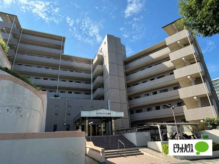 メルヴェーユ上永谷の外観