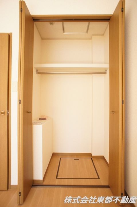 ヴェルドミール(国領町・戸辺様)の内装