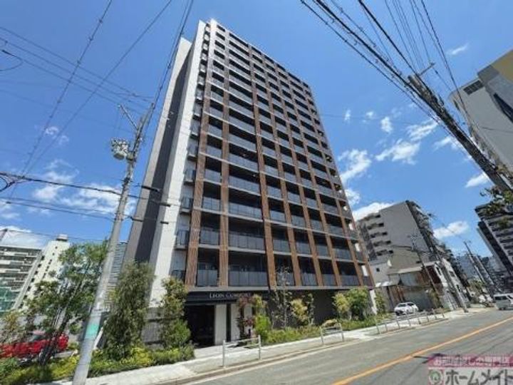 レオンコンフォート難波クレアの外観