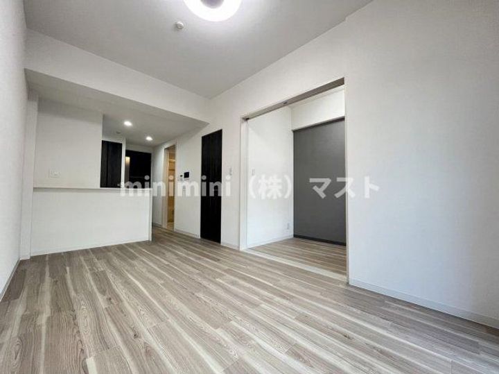 大阪府大阪市浪速区敷津東1(マンション)の賃貸物件の居間