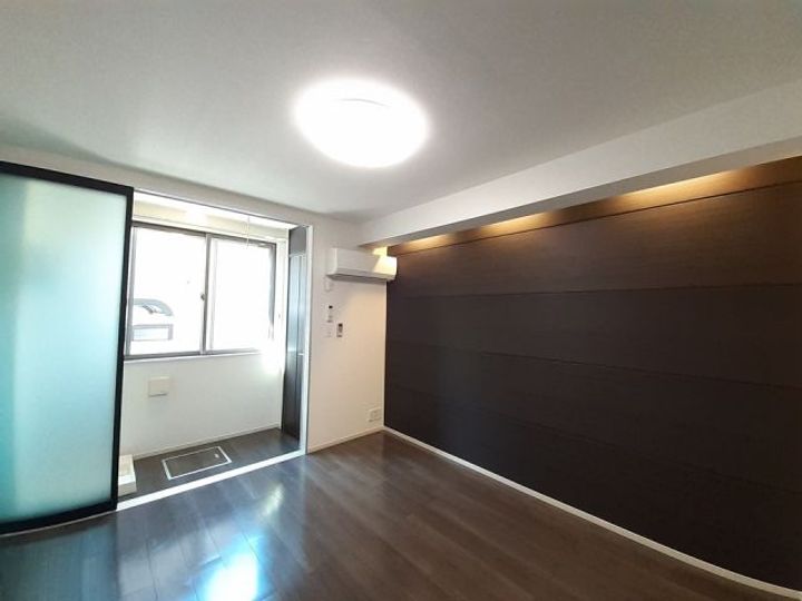 神奈川県川崎市宮前区宮崎(アパート)の賃貸物件の居間