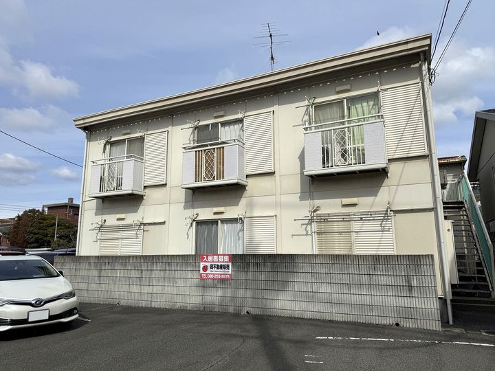 サンハイツB 家電付の外観