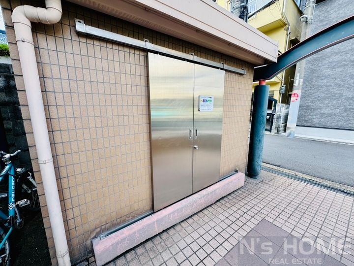 ヴェルドミールの内装