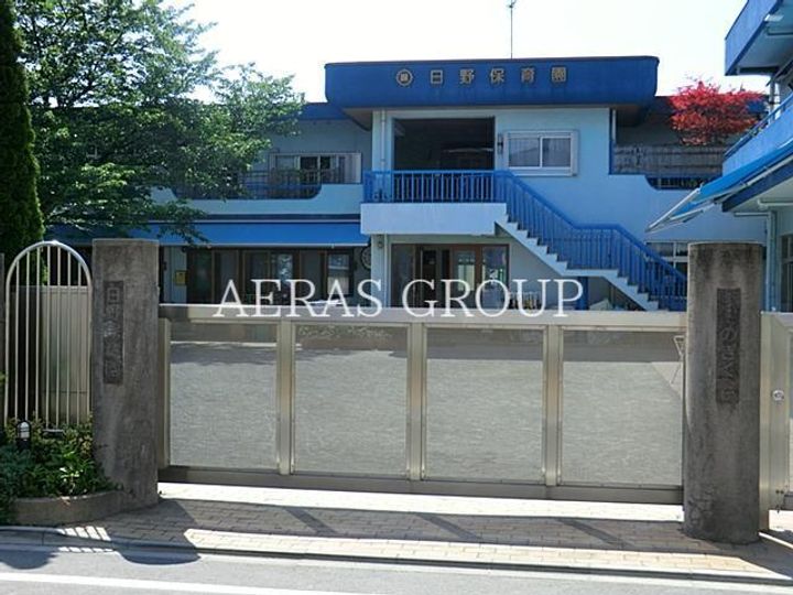 ラ・エスポワールの周辺