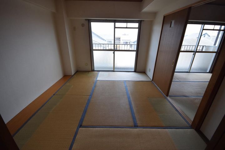 大阪府藤井寺市大井5(マンション)の賃貸物件の内装