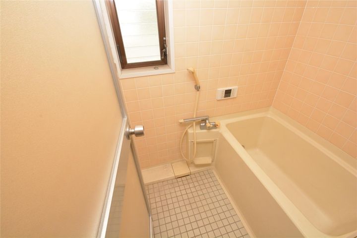 アローハイツの風呂