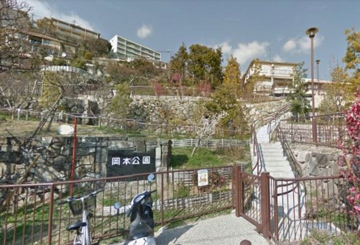 アイズヴィラ岡本の周辺