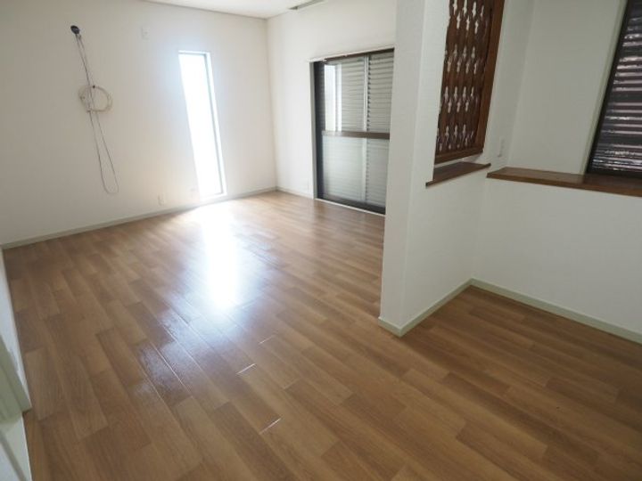 千葉県浦安市美浜4(一戸建)の賃貸物件の居間