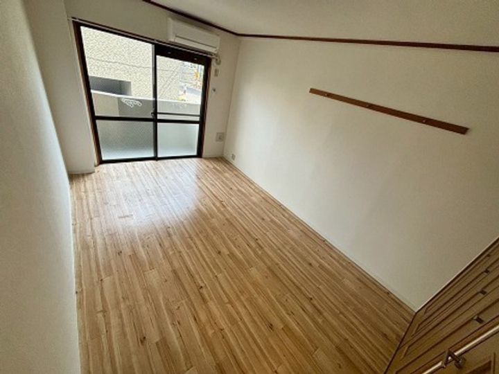 センチュリー曙Iの居間