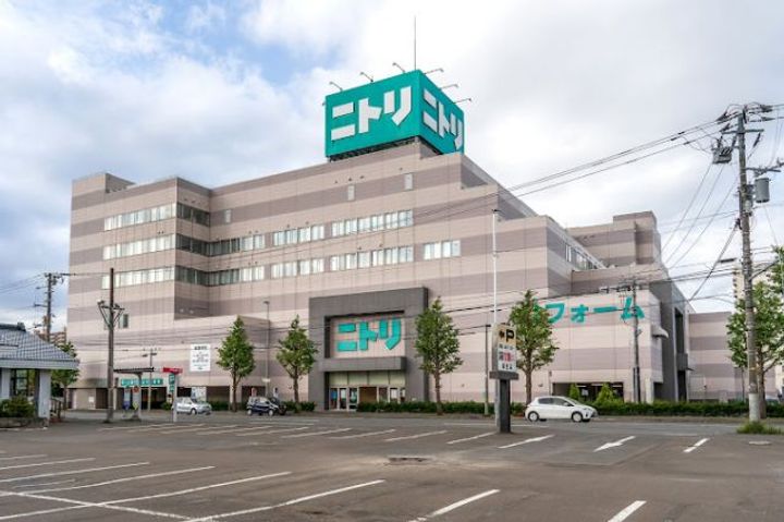 グレイシャス西麻生の周辺