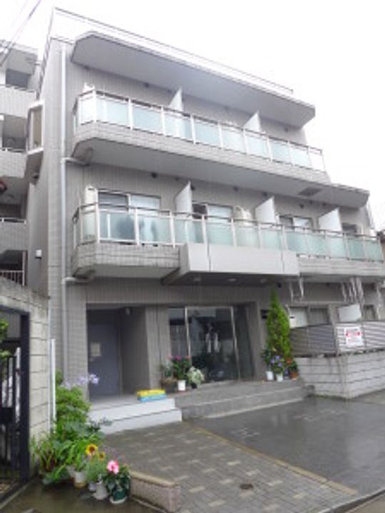 グリーンネストの外観