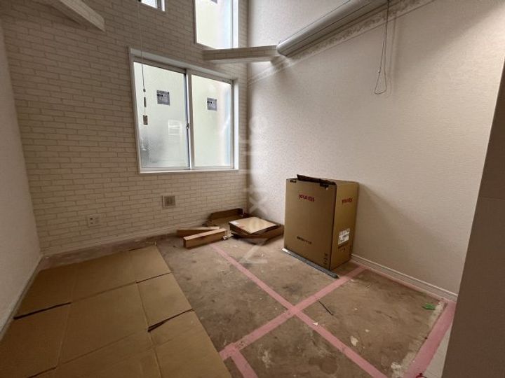 神奈川県横浜市保土ヶ谷区釜台町(アパート)の賃貸物件の居間