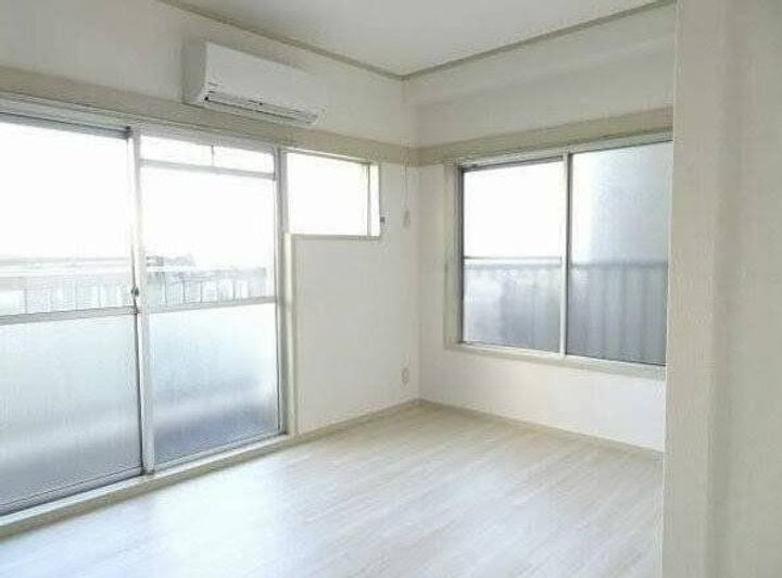 東京都北区豊島1(マンション)の賃貸物件の居間