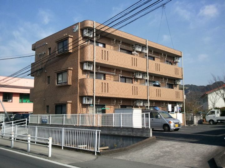 エクセルハイツ清水の外観