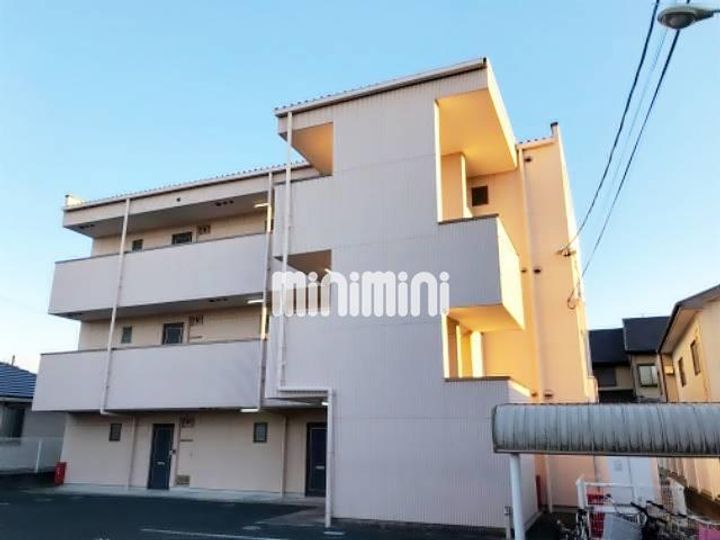 シャトー飯田2号の外観