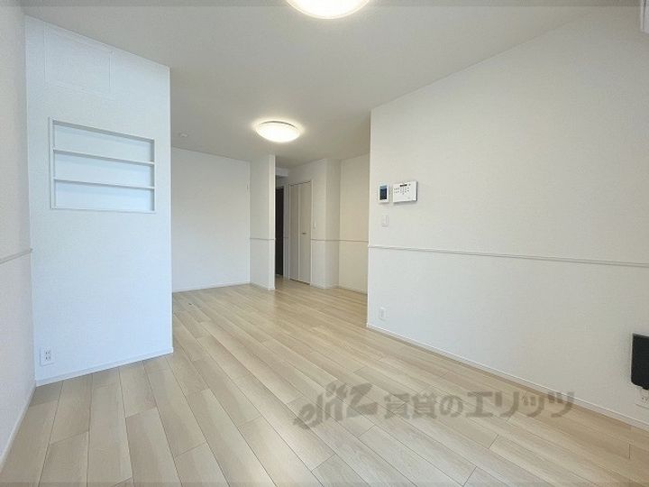 クレメント東九条Aの居間