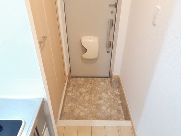 シャロルMの玄関