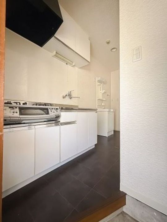 シモンズ栗木台のキッチン