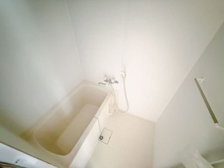 シモンズ栗木台の風呂