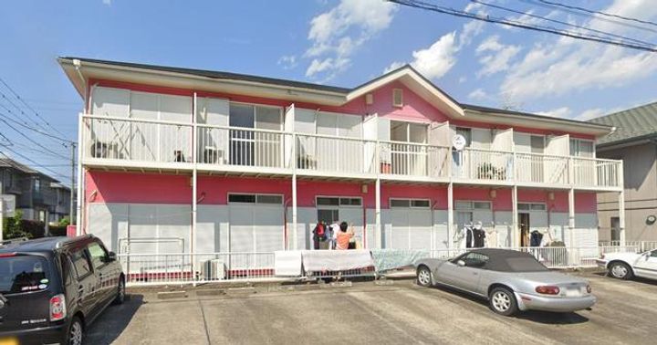 シモンズ栗木台の地図