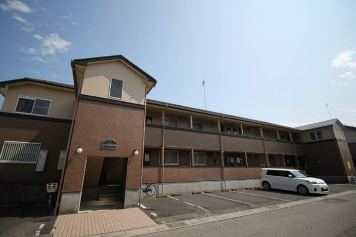 ウィンパレス鈴木IIの外観