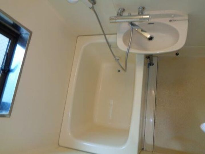 北川ビルの風呂