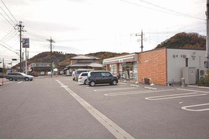 ロコ・カネッサ Aの周辺