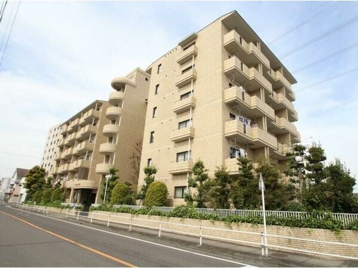 ウーリィパレス大森の外観