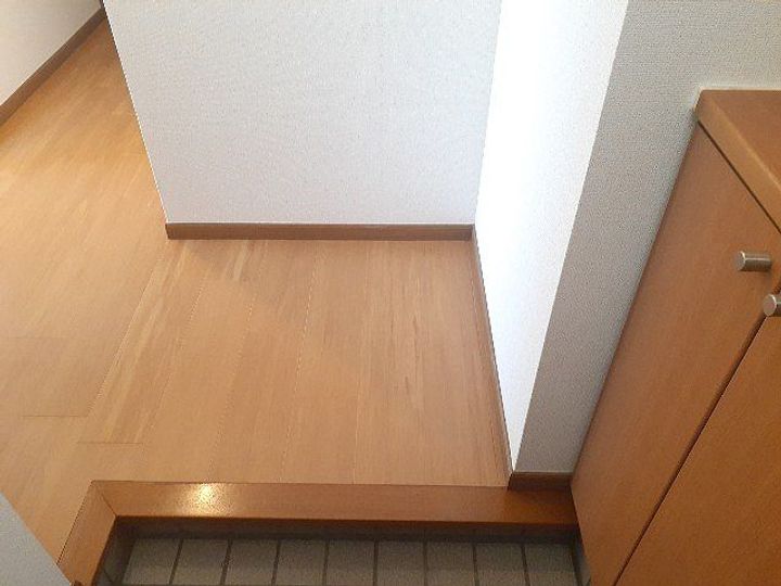愛知県名古屋市港区惟信町1(アパート)の賃貸物件の玄関