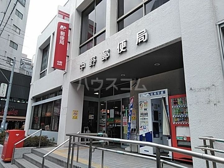 Sun Westの周辺