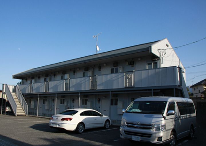 ファミールAの外観