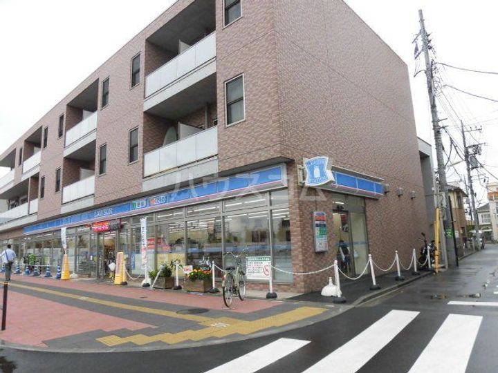 レオパレスシルフィの周辺