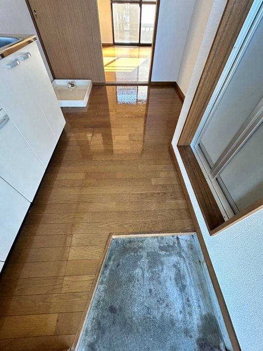 TRハイツの玄関