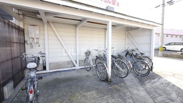 コーポさくらんぼBの地図