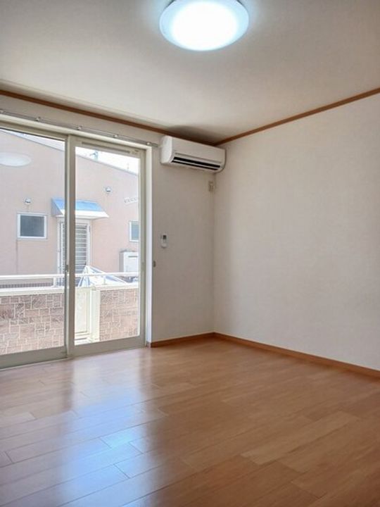 N´s スクエアの居間