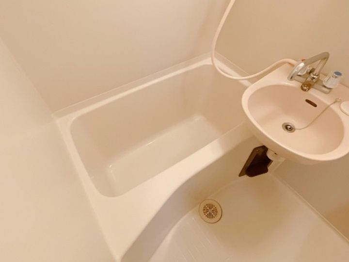 朝日プラザ中島中央 8部屋分の風呂