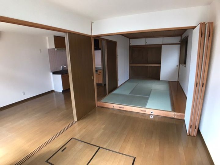 ルネスアリッサの内装