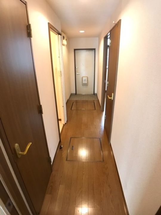 ルネスアリッサの玄関