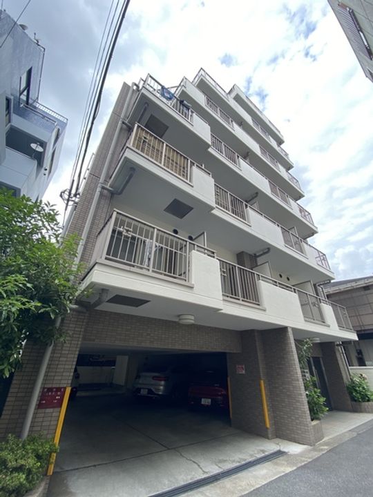 ビアン川崎の外観