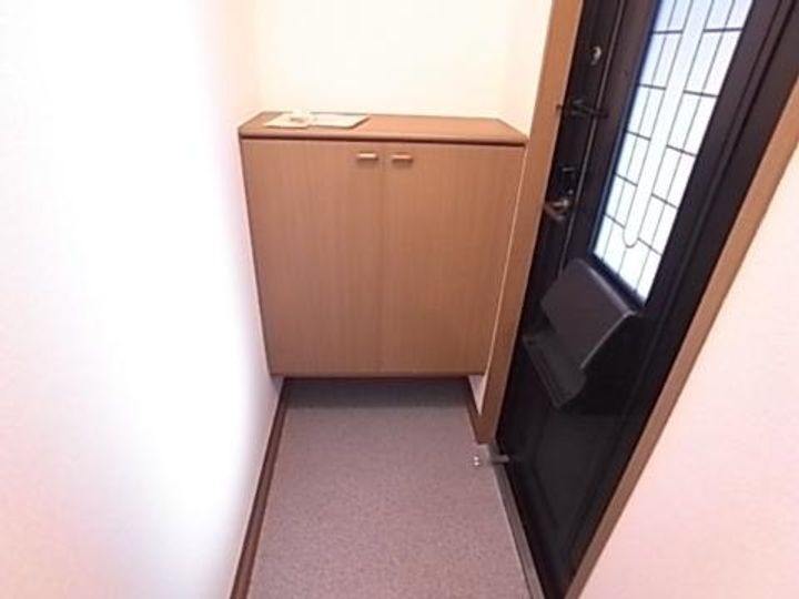 シャルマンコートの玄関