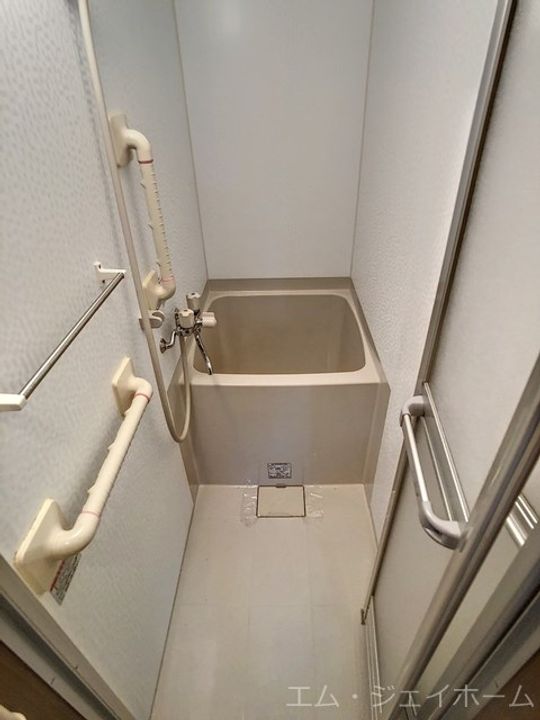コーポ平方湖岸の風呂