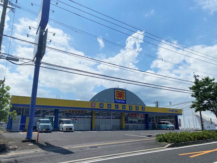 クレストール前村の周辺