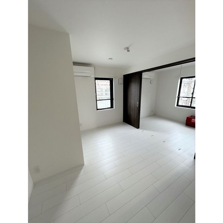 SOLASIA residence南大塚の居間