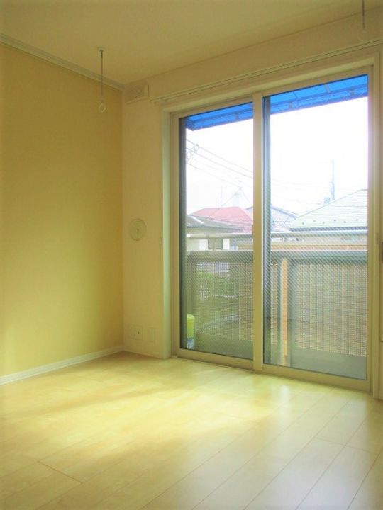 東京都世田谷区新町2(アパート)の賃貸物件の居間