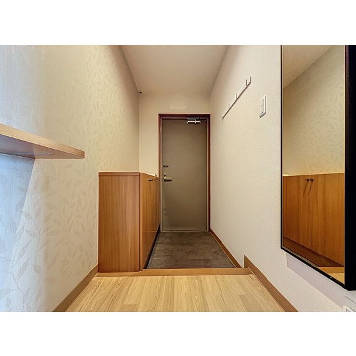 メゾン・ヴェレ・マールの玄関