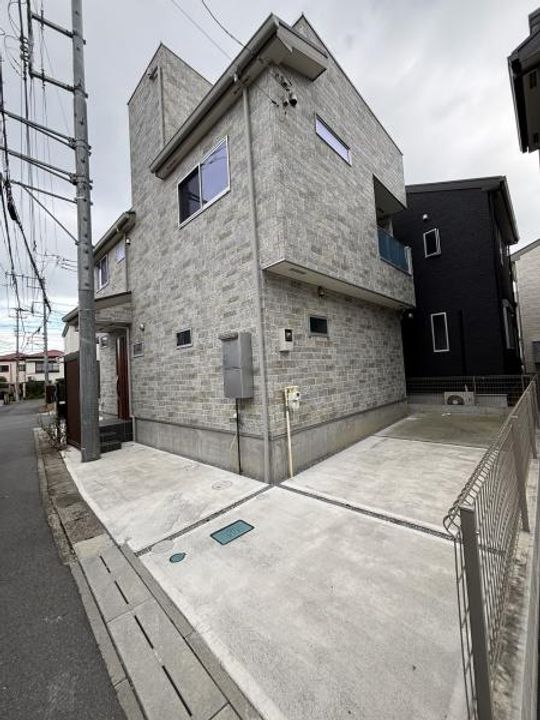埼玉県草加市小山1(一戸建)の賃貸物件の地図
