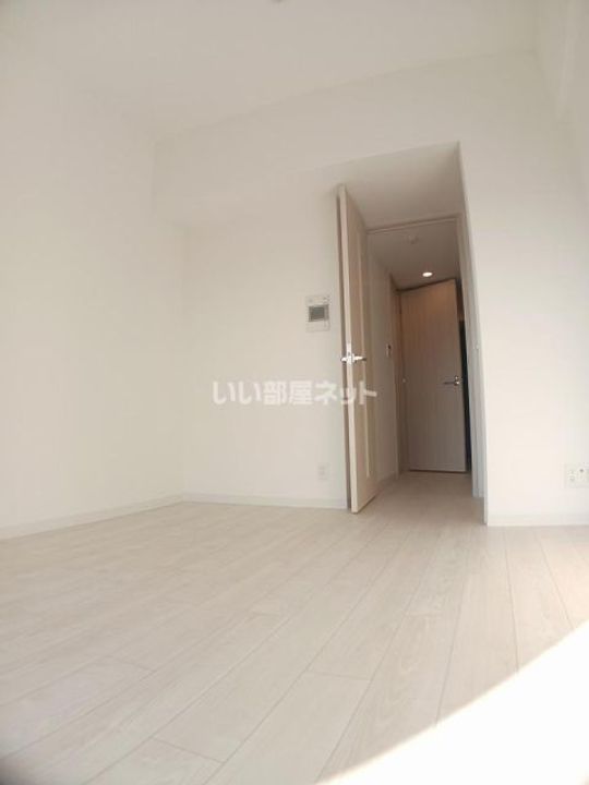 Alivis堺浜寺の居間