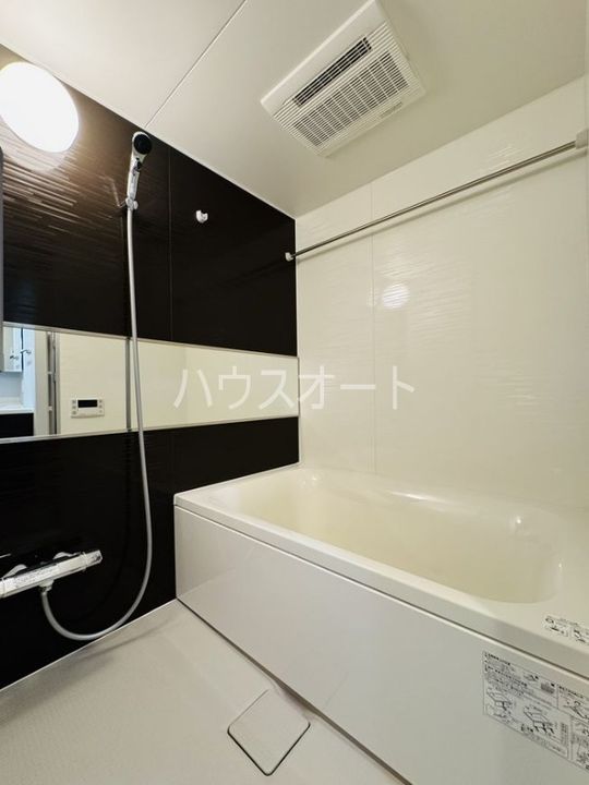 ルネサンスコート町屋の風呂