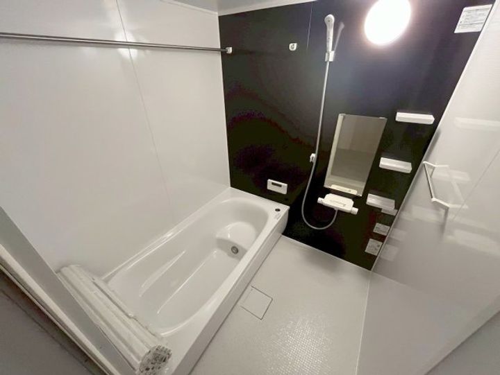 ソレイユビセレクト法蓮町IIの風呂